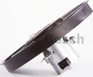 BOSCH 9 130 451 137 - Elettromotore, Ventola radiatore www.autoricambi360.it