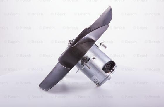 BOSCH 9 130 451 171 - Elettromotore, Ventola radiatore www.autoricambi360.it
