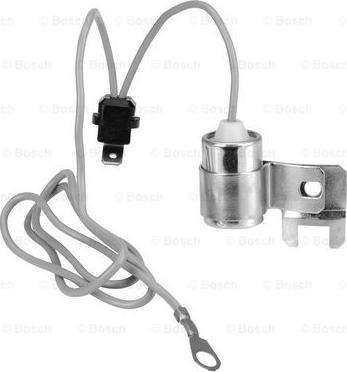 BOSCH 9 231 081 601 - Condensatore, Impianto d'accensione www.autoricambi360.it