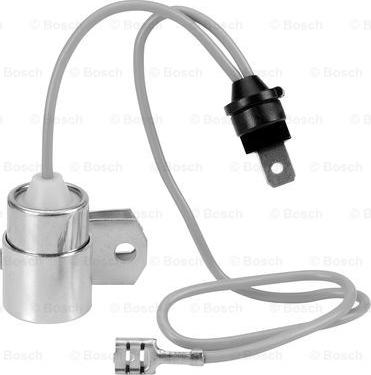 BOSCH 9 231 081 072 - Condensatore, Impianto d'accensione www.autoricambi360.it