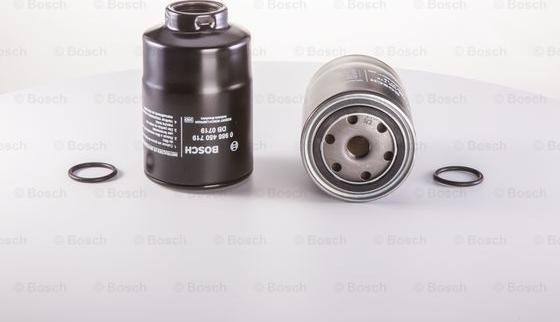 BOSCH 0 986 450 719 - Filtro carburante www.autoricambi360.it