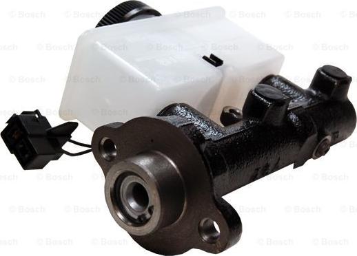 BOSCH 0 986 480 707 - Cilindro maestro del freno www.autoricambi360.it