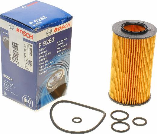 BOSCH 0 986 4B7 031 - Filtro olio www.autoricambi360.it