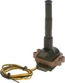 BOSCH 0 986 221 014 - Bobina d'accensione www.autoricambi360.it