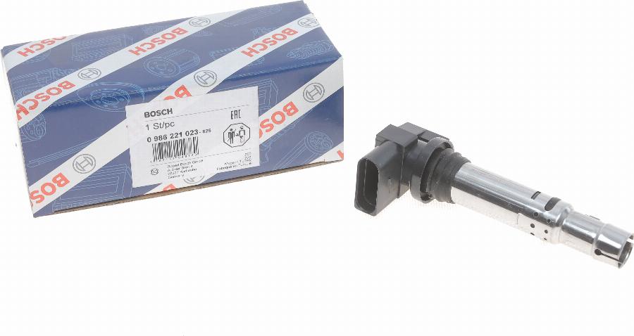 BOSCH 0 986 221 023 - Bobina d'accensione www.autoricambi360.it