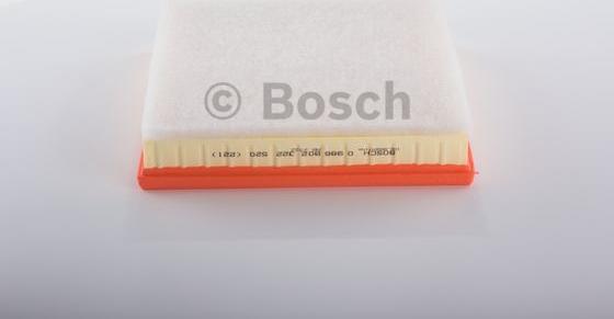 BOSCH 0 986 B02 322 - Filtro aria www.autoricambi360.it