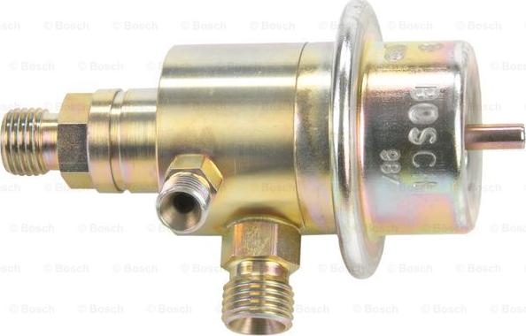 BOSCH 0 438 161 016 - Regolatore pressione carburante www.autoricambi360.it