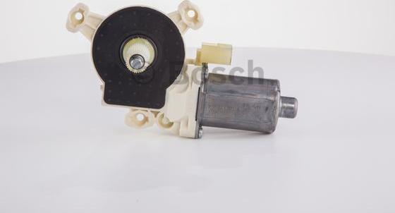 BOSCH 0 130 821 550 - Elettromotore, Alzacristallo www.autoricambi360.it
