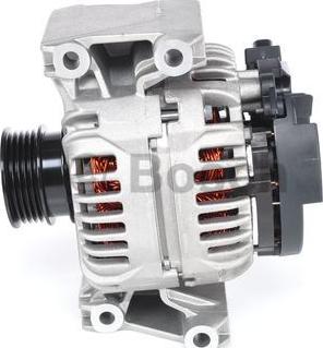BOSCH 0 124 425 056 - Alternatore www.autoricambi360.it