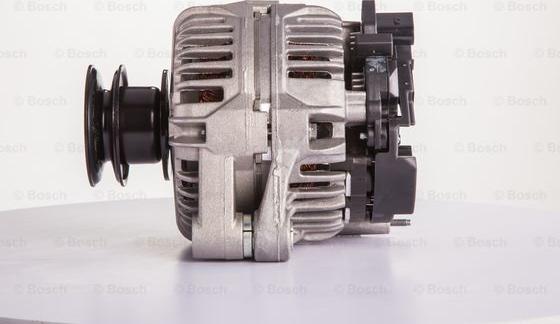 BOSCH 0 124 325 042 - Alternatore www.autoricambi360.it