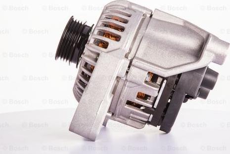 BOSCH 0 124 225 061 - Alternatore www.autoricambi360.it