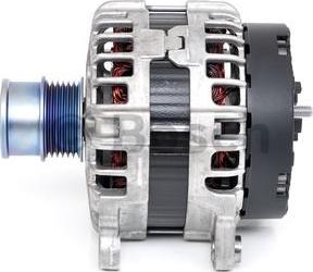 BOSCH 0 125 811 131 - Alternatore www.autoricambi360.it