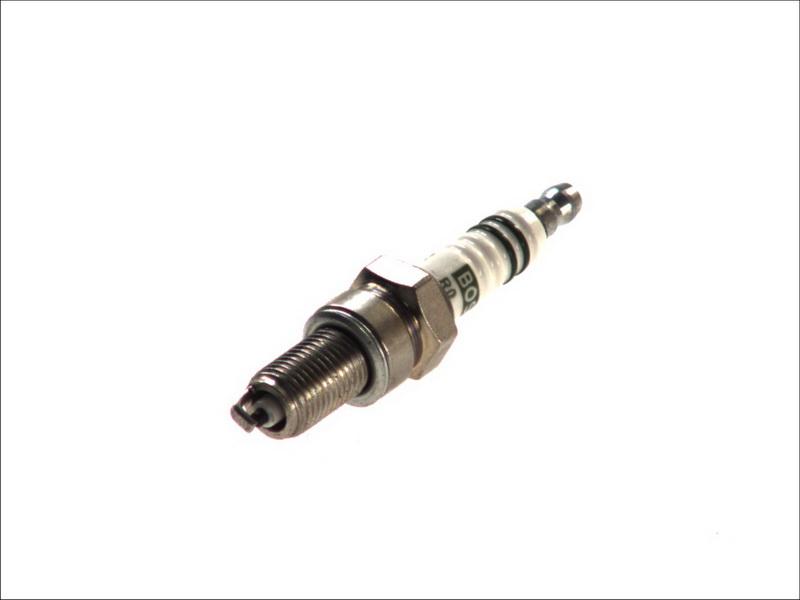 BOSCH 0 241 145 504 - Candela accensione www.autoricambi360.it