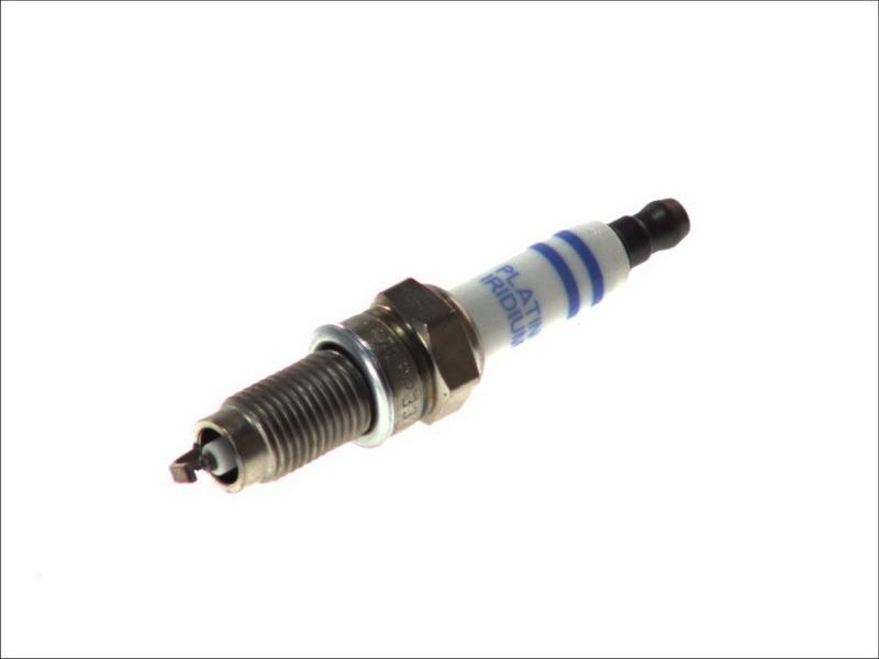 BOSCH 0 242 135 510 - Candela accensione www.autoricambi360.it