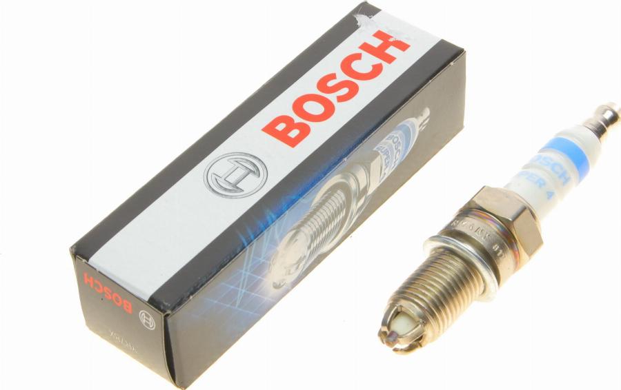 BOSCH 0 242 132 501 - Candela accensione www.autoricambi360.it