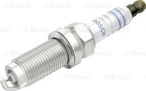 BOSCH 0 242 240 698 - Candela accensione www.autoricambi360.it