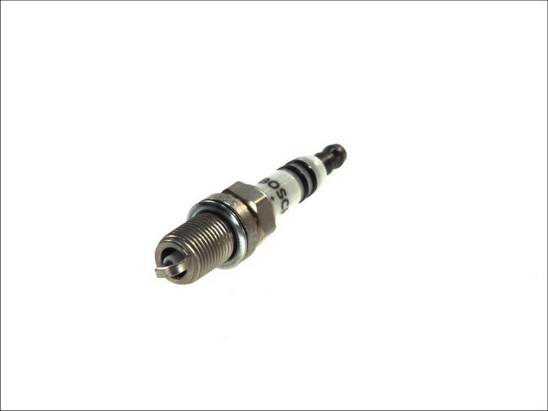 BOSCH 0 242 240 650 - Candela accensione www.autoricambi360.it