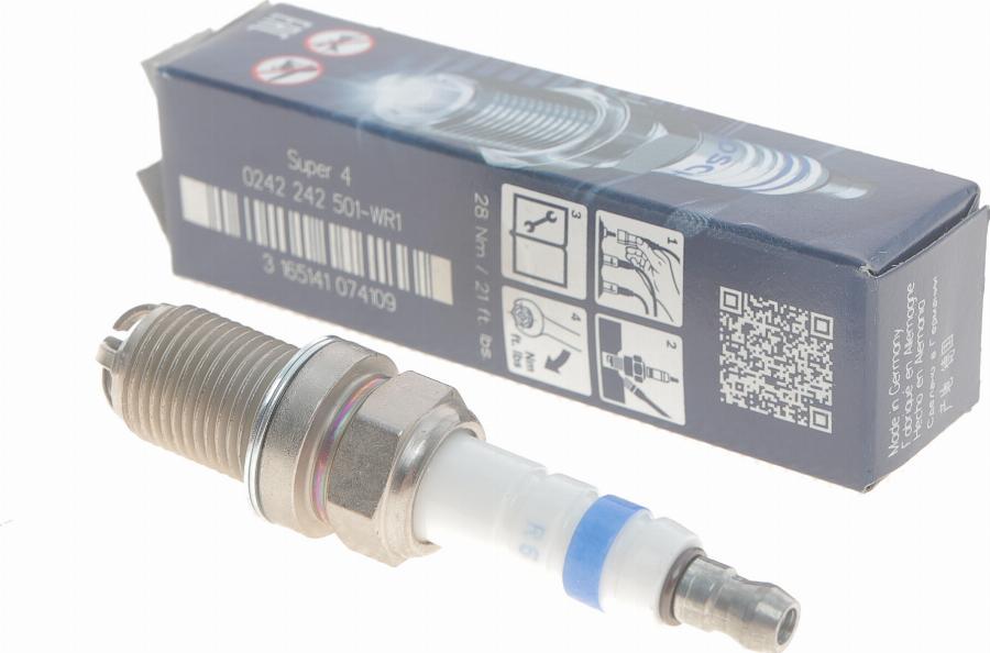 BOSCH 0 242 242 501 - Candela accensione www.autoricambi360.it