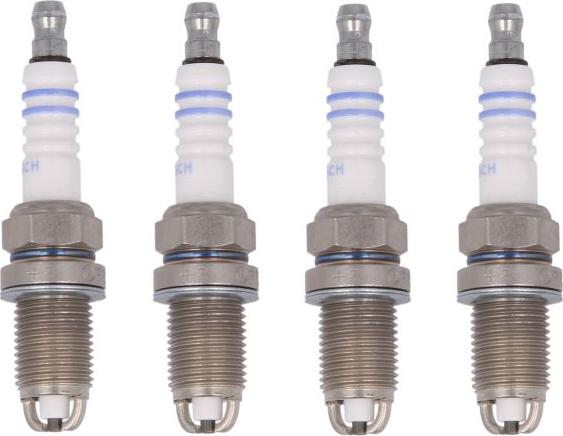 BOSCH 0 242 235 914 - Candela accensione www.autoricambi360.it