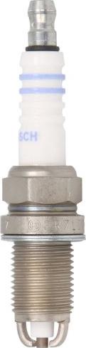 BOSCH 0 242 235 668 - Candela accensione www.autoricambi360.it