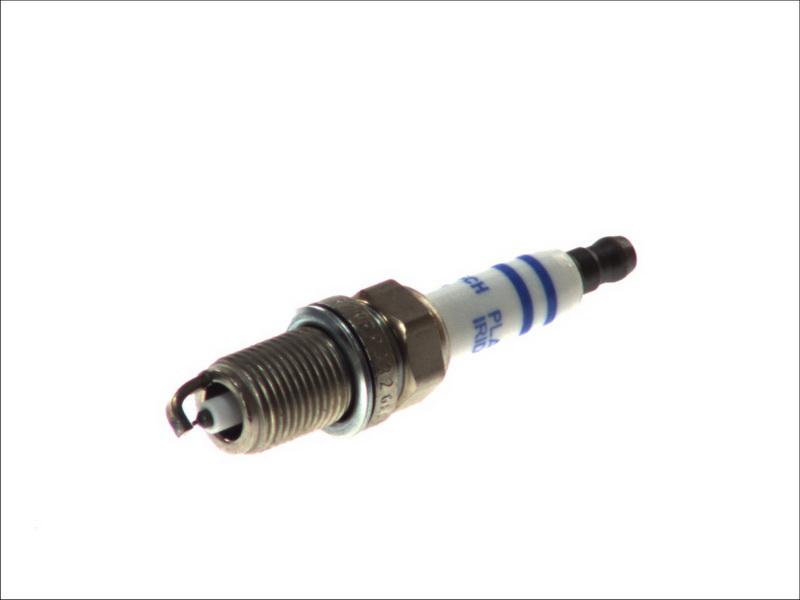BOSCH 0 242 235 776 - Candela accensione www.autoricambi360.it