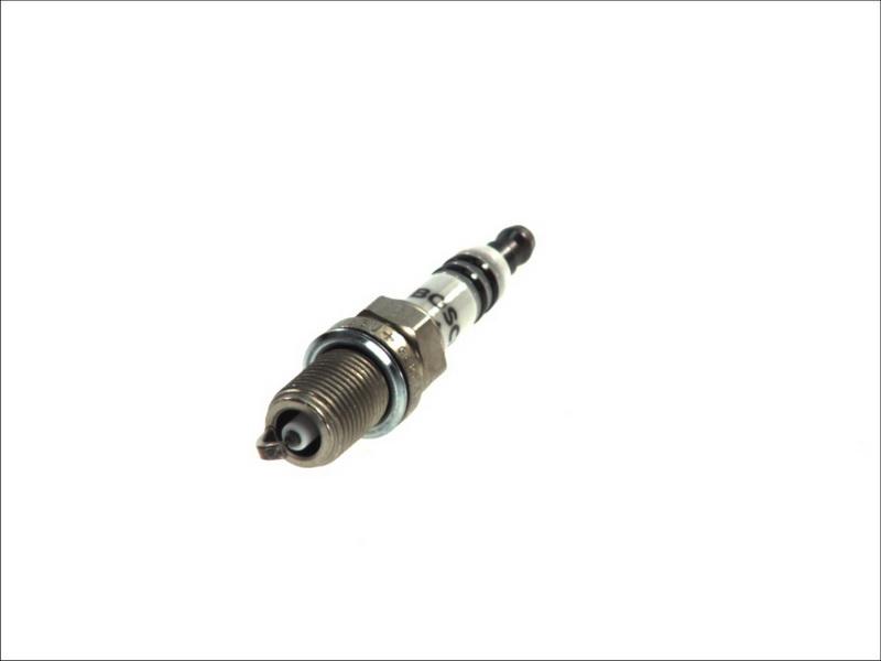 BOSCH 0 242 236 544 - Candela accensione www.autoricambi360.it