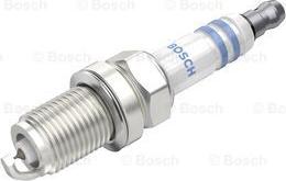 BOSCH 0 242 236 618 - Candela accensione www.autoricambi360.it