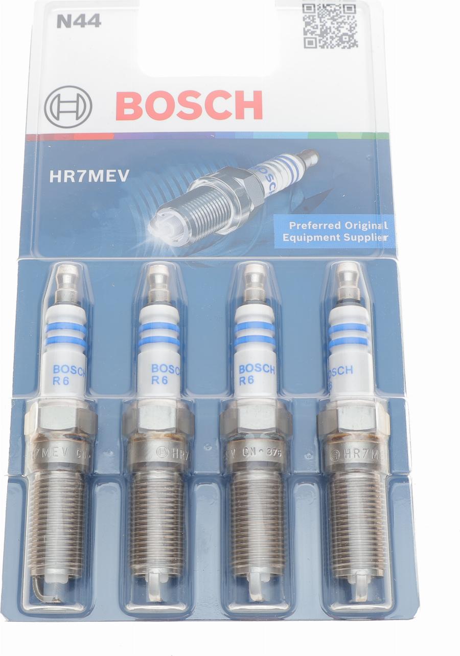 BOSCH 0 242 236 866 - Candela accensione www.autoricambi360.it