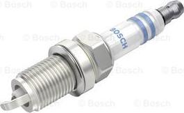 BOSCH 0 242 230 560 - Candela accensione www.autoricambi360.it