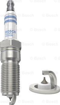 BOSCH 0 242 230 530 - Candela accensione www.autoricambi360.it