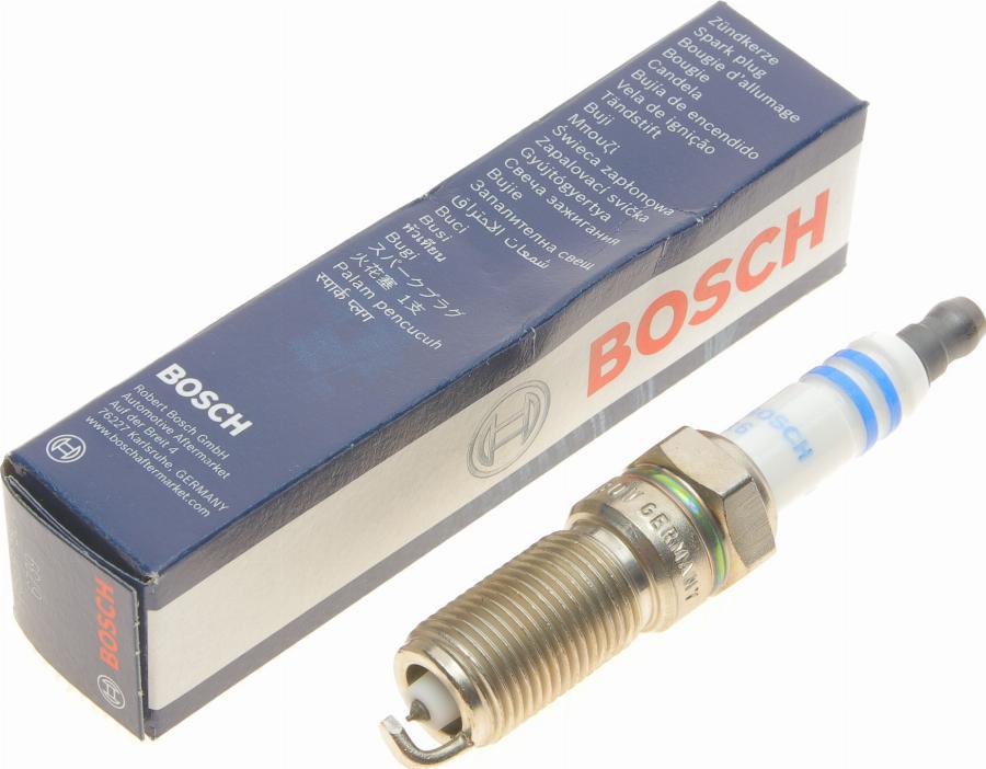 BOSCH 0 242 230 601 - Candela accensione www.autoricambi360.it