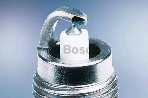 BOSCH 0 242 229 680 - Candela accensione www.autoricambi360.it