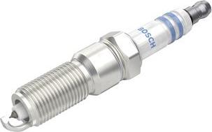 BOSCH 0 242 225 672 - Candela accensione www.autoricambi360.it