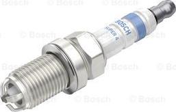 BOSCH 0 242 232 801 - Candela accensione www.autoricambi360.it