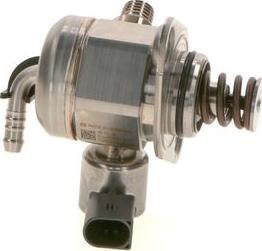 BOSCH 0 261 520 572 - Pompa ad alta pressione www.autoricambi360.it