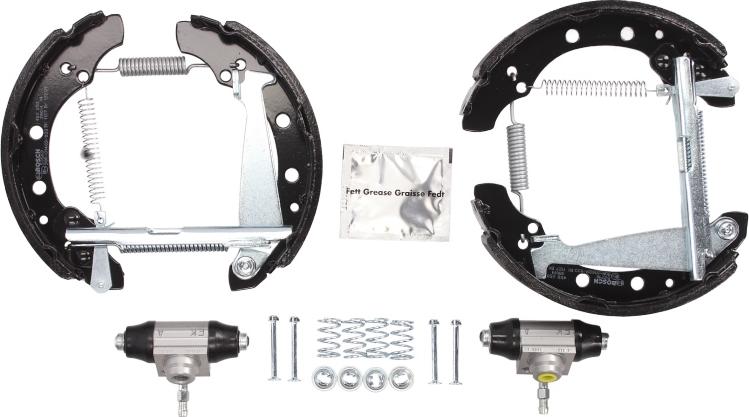 BOSCH 0 204 114 546 - Kit ganasce freno www.autoricambi360.it
