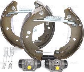 BOSCH 0 204 114 044 - Kit ganasce freno www.autoricambi360.it