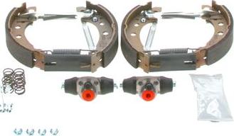 BOSCH 0 204 114 052 - Kit ganasce freno www.autoricambi360.it