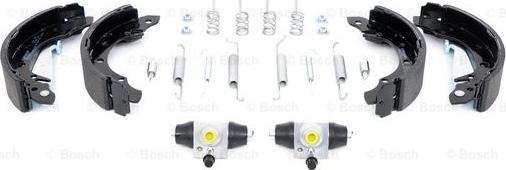 BOSCH 0 204 113 591 - Kit ganasce freno www.autoricambi360.it