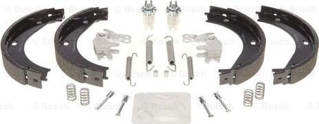 BOSCH 0 204 113 804 - Kit ganasce, Freno stazionamento www.autoricambi360.it