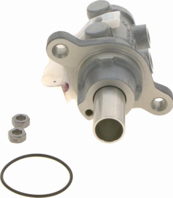 BOSCH 0 204 123 824 - Cilindro maestro del freno www.autoricambi360.it