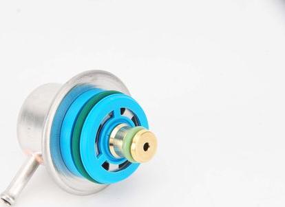 BOSCH 0 280 160 560 - Regolatore pressione carburante www.autoricambi360.it