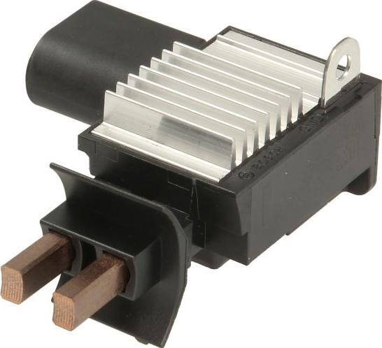 BOSCH 0 272 223 013 - Regolatore alternatore www.autoricambi360.it