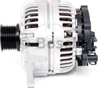 BOSCH 1 986 A00 513 - Alternatore www.autoricambi360.it