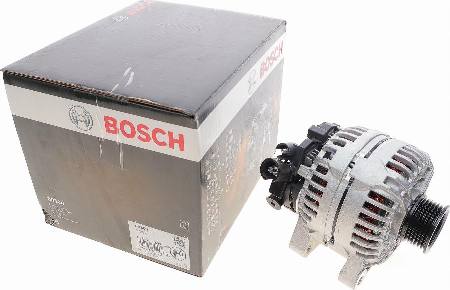 BOSCH 1 986 A01 522 - Alternatore www.autoricambi360.it