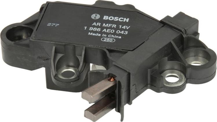 BOSCH 1 986 AE0 043 - Regolatore alternatore www.autoricambi360.it