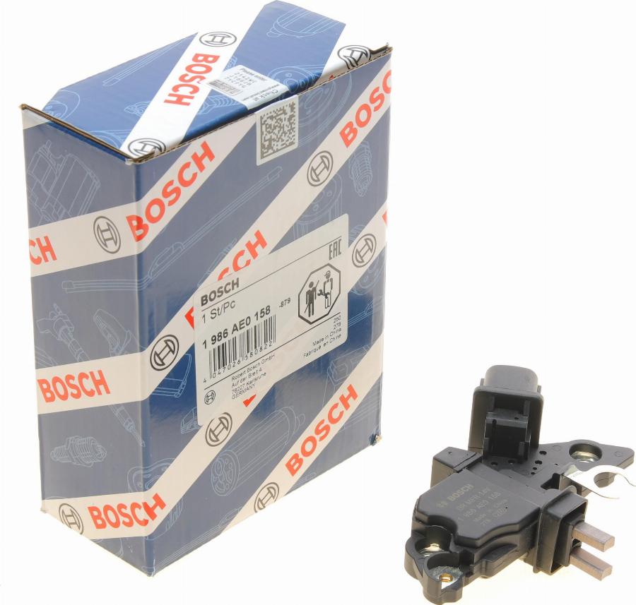 BOSCH 1 986 AE0 158 - Regolatore alternatore www.autoricambi360.it