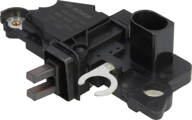 BOSCH 1 986 AE0 130 - Regolatore alternatore www.autoricambi360.it