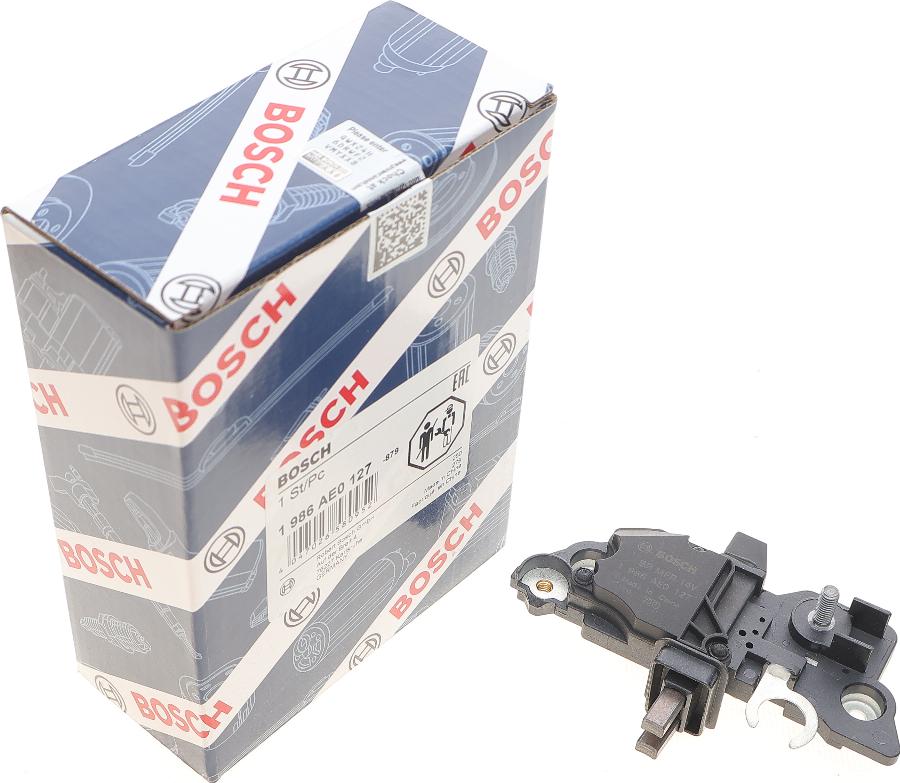 BOSCH 1 986 AE0 127 - Regolatore alternatore www.autoricambi360.it