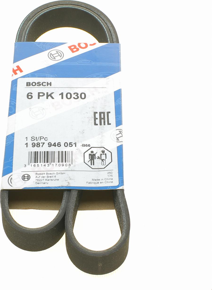 BOSCH 1 987 946 051 - Cinghia Poly-V www.autoricambi360.it